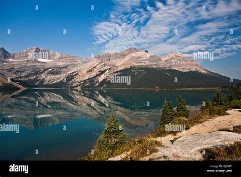 Bow Lake Banff National Park Alberta Canada Stock Photo Alamy