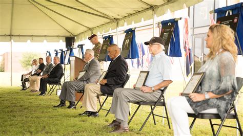 Fort Braggs 82nd Airborne Division Inducts 12 More Veterans Into Hall