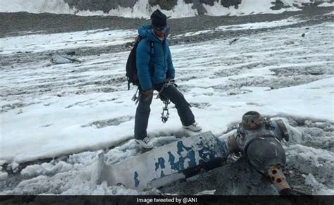 Plane Crashed In 1968 Frozen Body Found 50 Years Later In Himachal Glacier