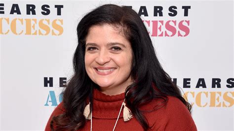 Chopped Judge Alex Guarnaschelli Has One Surprisingly Simple Cooking