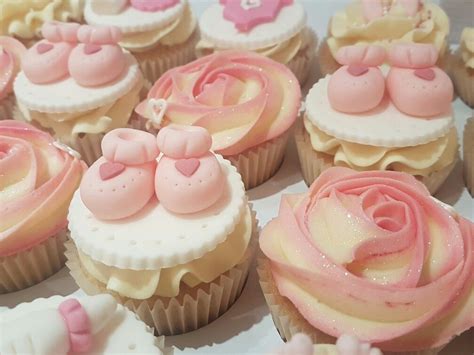 Its A Girl Baby Shower Cupcakes Baby Shower Cupcakes Cake
