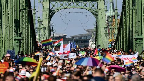 Pride Parade Thousands Of Participants In Budapest We Continue The