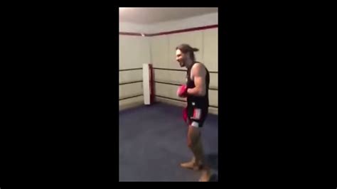Old Man Knocks Out Real Boxer Youtube
