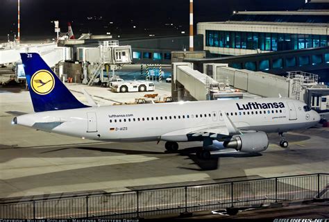Airbus A320 214 Lufthansa Aviation Photo 2260175