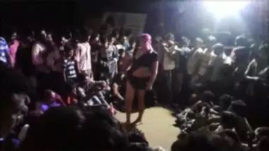 Andhra Pradesh Hot Girl Recording Dance In Village Ixxx Hindi