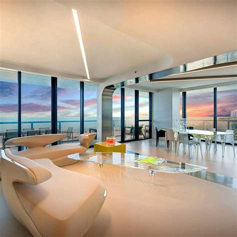 Take A Look Inside Late Architect Zaha Hadids Miami Beach Apartment