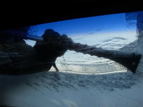 Remove Ice On Your Windshield Without Damaging Glass Panes Kryger