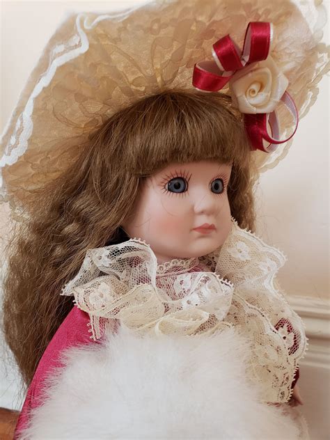 Antique Royalty Collection Victorian Girl Porcelain Doll Collectible