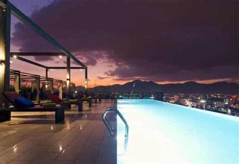 Di reddoorz dago pakar, fasilitas kolam renang menjadi salah satu punya rekomendasi hotel murah di bandung lainnya? Hotel Murah Di Ipoh Perak | Senarai Hotel Murah Malaysia