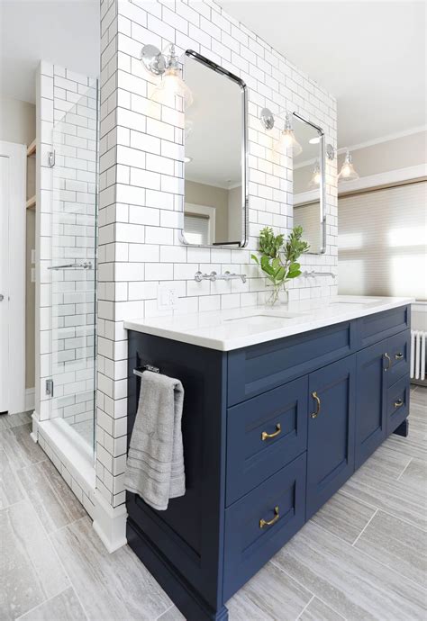 Incredible Photos Of Bathrooms With Navy Blue Vanities Ideas Property Peluang Bisnis Tips