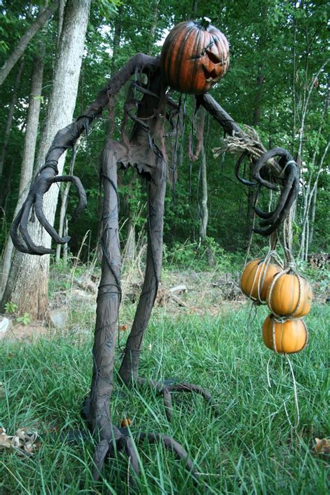 Don't waste money on inflatable halloween decorations for your front yard. 35 Best Ideas For Halloween Decorations Yard With 3 Easy Tips