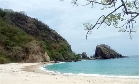 Untuk menuju pantai bugel ini anda dapat melalui rute menuju ke pantai glagah karena lokasinya sangat berdekatan. 10 Gambar Pantai di NTT Nusa Tenggara Timur Terindah Terkenal, Terbaik Yang Jernih Bagus dan ...