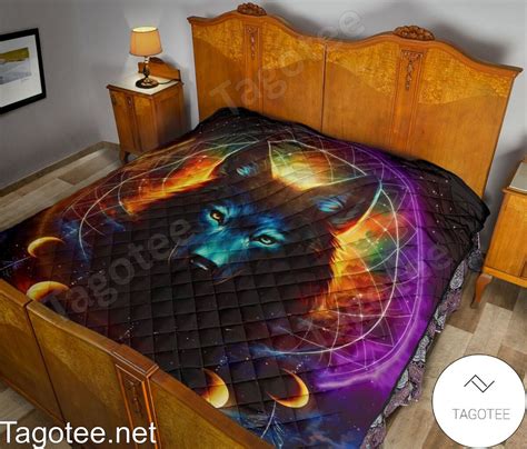Wolf Dream Catcher Moon Galaxy Quilt Blanket Tagotee
