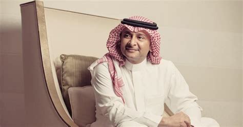 اطلق الفنان عبدالمجيد عبدالله البومه الجديد بعنوان عالم موازي بمناسبة عيد ميلاده الذي يصادف اليوم في 3 آب من انتاج شركة روتانا. عبدالمجيد عبدالله يقدم بـ"ما كان هذا حب" | ET بالعربي