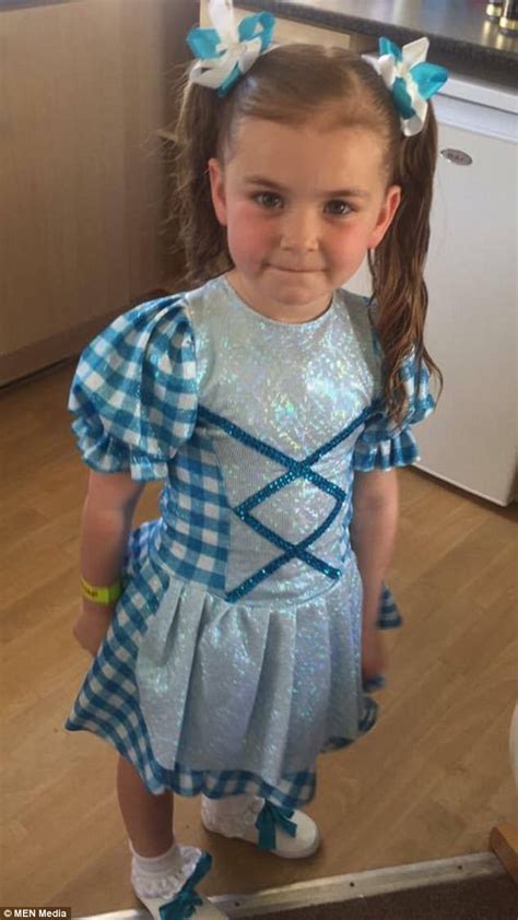 Girl Died From Meningitis After Rash Dismissed As Bruise Daily Mail