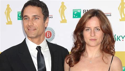 Oggi al suo fianco c'è il ballerino andrea evangelista, e l'ex concorrente di amici celebrities lo ha già presentato ai suoi fan dei social. Amici Celebrities, la confessione di Chiara Giordano, ex ...