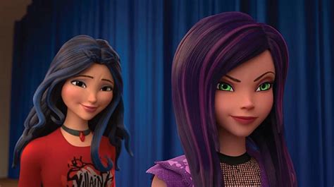 Descendants Wicked World 2015