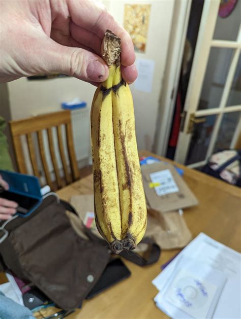 Found A Conjoined Banana In The Bunch Rmildlyinteresting