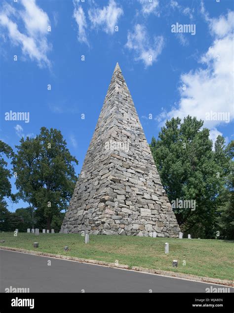 Confederate Pyramid High Resolution Stock Photography And Images Alamy