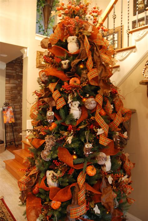 Christmas Trees Decorated For Fall 25 Cozy Fall And Thanksgiving Tree