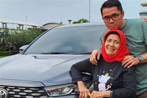 Siapa Istri Arteria Dahlan Profil Biodata Umur Agama Anggota Dpr Ri