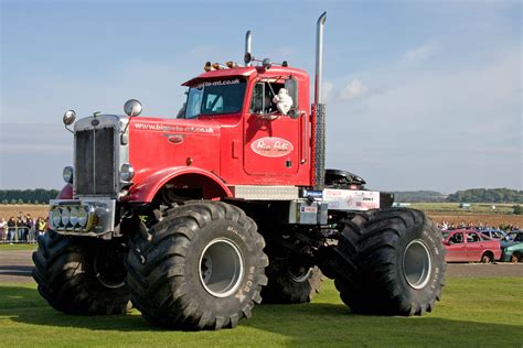 Monster Truck Monster Truck Trucks 4x4 Wheel Wheels Semi Tractor