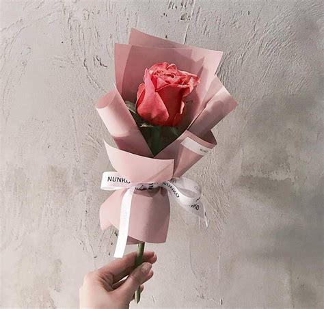 Instagram User Ppong Single Flower Bouquet Flowers Roses Bouquet