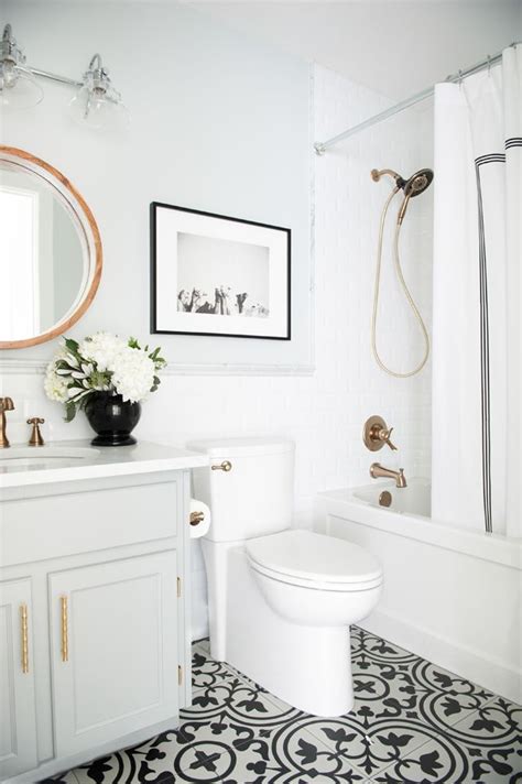 With the help of a few clever fixtures, lightings, colors and accessories, a good small bathroom design would allow you to get all the luxuries and comforts that you want. Pin by Lumnije Madzar on Bathrooms to Love | Bathroom ...