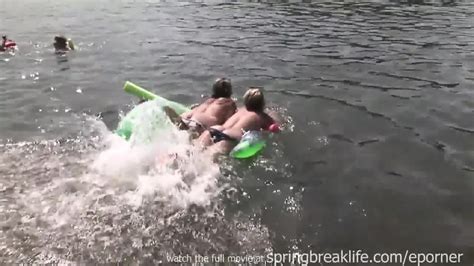 Girls On A Boat Eporner