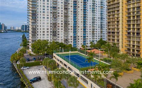 Winston Towers 700 Condos Sunny Isles Beach Sales And Rentals