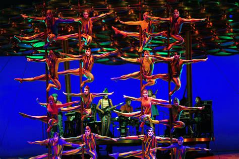 Cirque Du Soleil Id Love To See One Of Their Shows Cirque Du