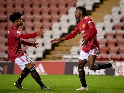 Anthony elanga was granted his dream of making his manchester united debut at old trafford. United fans react to Anthony Elanga's impressive under-23 ...