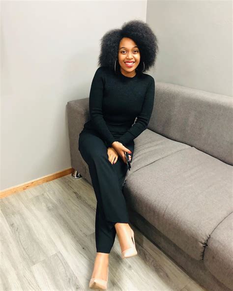 Kamo began her vocation as an artist at an exceptionally youthful age. Age Boyfriend Kamo Mphela House And Cars / Kamo Mphela ...