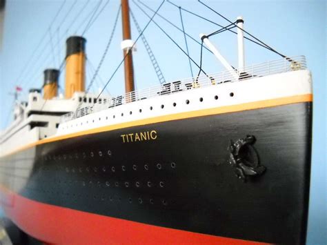 RMS Titanic Model Limited Edition 50 Assembled Titanic Universe