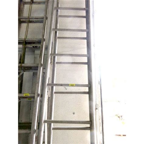 22 Foot Aluminum Extension Ladder