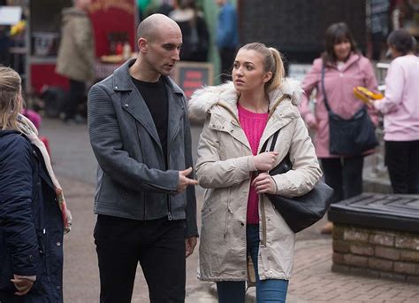Eastenders Spoilers Will Louise Mitchell Suffer A Miscarriage In Shock