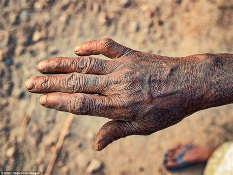 Tharu Women Tattooed Themselves To Avoid Sex Slave Life Daily Mail Online