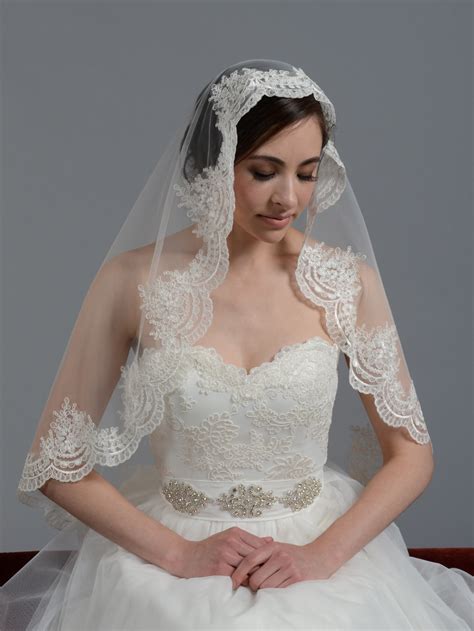 Mantilla Bridal Wedding Veil Elbowfingertip V030