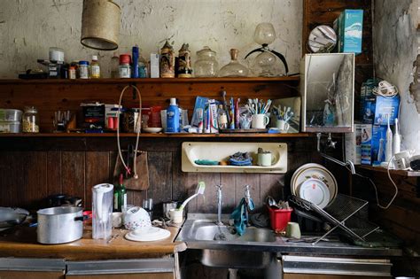 Inside Abandoned Farm That Has Been Left Untouched For Years Plymouth Live