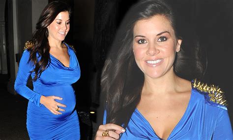 Imogen Thomas Shows Off Her Baby Bump In Skintight Bodycon Minidress Daily Mail Online