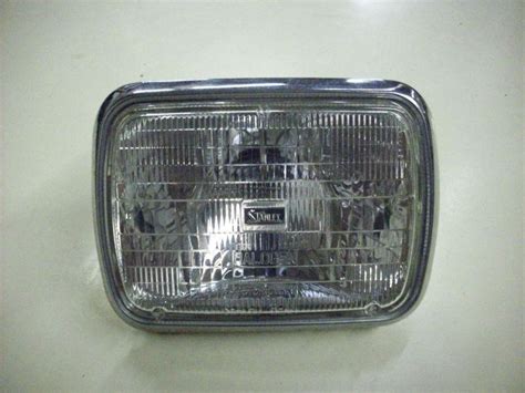 Purchase 1982 Honda Sabre Vf750s V45 Head Light Oem In Framingham