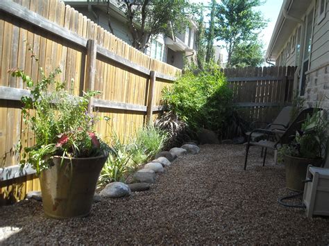 Japanese rock garden natures rugged beauty tamed. Small Spaces - Texas Zen garden. This is a great little ...
