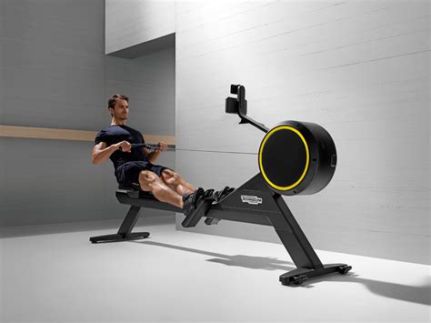 Rowing Machine Skillrow Connected Gym Rowing Equipment Technogym Workout Roeien Training