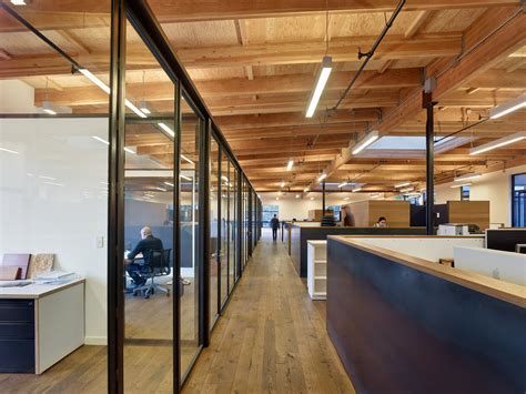 Studio Vara Transforms Retail Building Into New Open Office Space