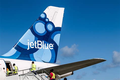 Jetblue Flight Quarantined At Jfk Airport After Measles Scare