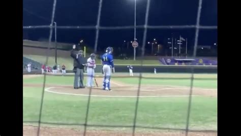 Here is an mlb players walk up song. VIDEO: Freshman Baseball Player Has Worst Walk-Up Song Ever for First Plate Appearance | 12up