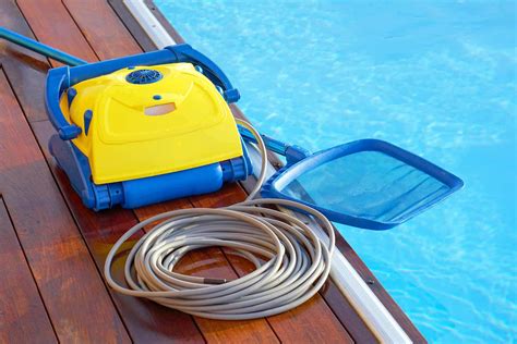 In this post, i'm going to show you how to make the work less tiring and more fun. 5 best above-ground pool vacuum: reviews and complete buying guide
