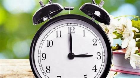В результате израильтяне потеряют один час сна, но получат дополнительный световой час в течение дня. Перевод часов: когда украинцы перейдут на летнее время ...