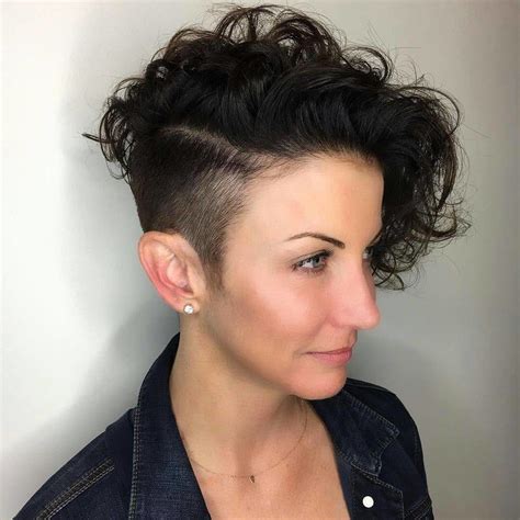 Short Curly Hair Shaved Sides Beatrice Zion