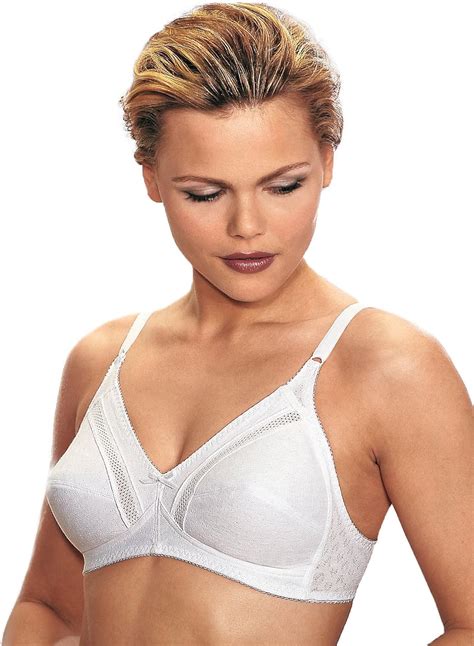 naturana women s moulded soft cup everyday bra uk clothing